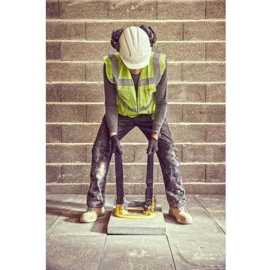 dewalt_dce590n_xj_16_532x532.webp