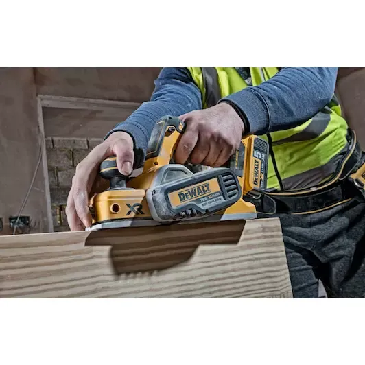 dewalt_dcp580n_xj_3_532x532.webp