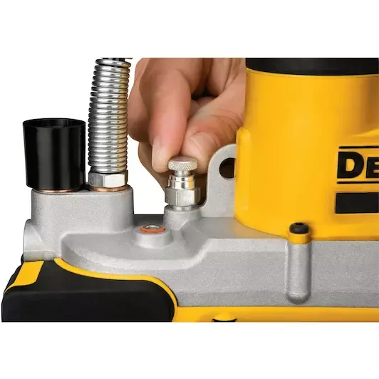 dewalt_dcgg571m1_qw_2_532x532.webp