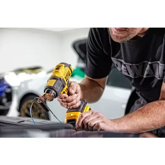 dewalt_dce530n_xj_9_532x532.webp