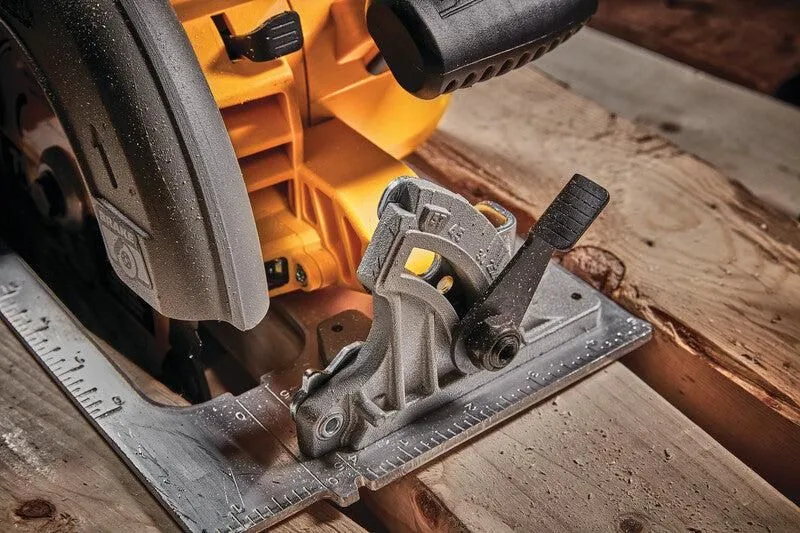 dewalt-dcs573nt-accu-cirkelzaag-18v-basic-body-in-tstak-5035048739532-mastertools_nl-6.webp
