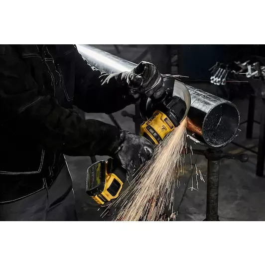 dewalt_dcg440n_xj_4_532x532.webp