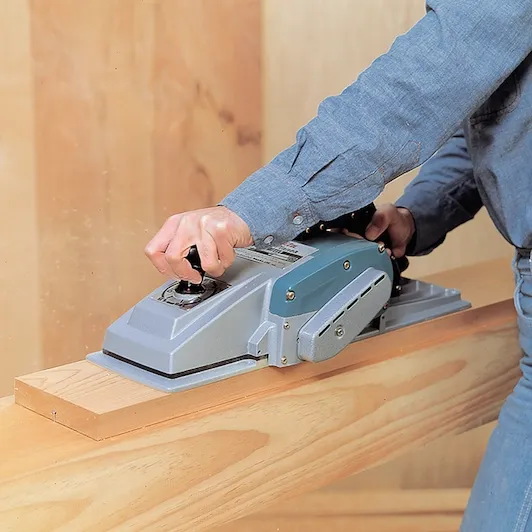 makita_1806b_2_532x532.webp
