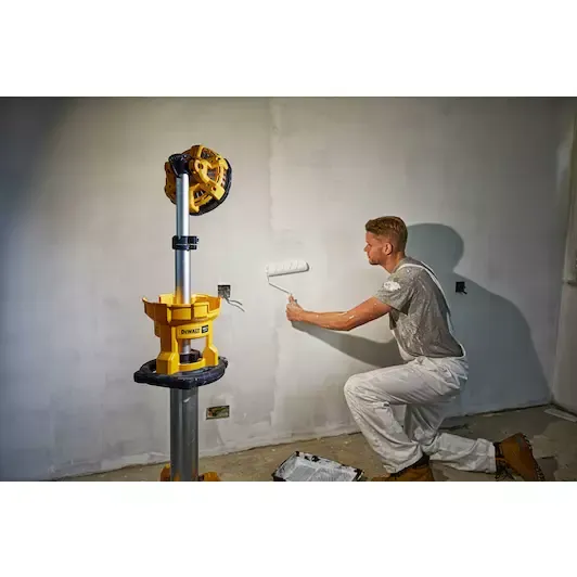 dewalt_dcl079_xj_8_532x532.webp